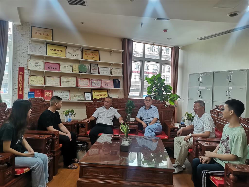 C:\Users\Administrator\Desktop\076ff7b1f6118b423d04c92b5a6c72d.jpg C:\Users\Administrator\Desktop\076ff7b1f6118b423d04c92b5a6c72d.jpg